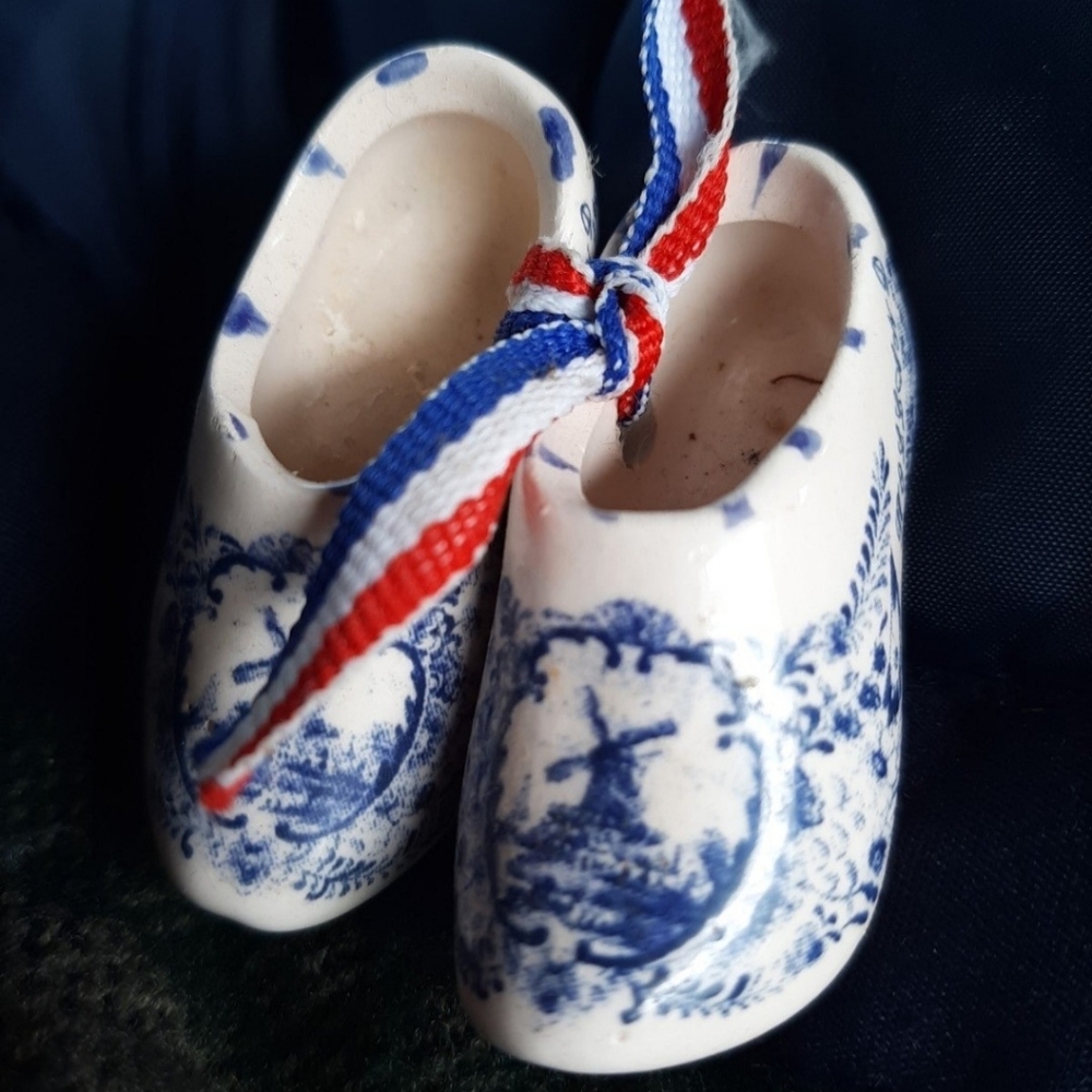 Dutch Holland Mini Clog Ceramic Delft blue Handmade Vintage